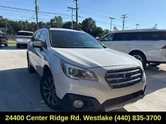 Used 2017  Subaru Outback 4d SUV 2&period;5i Limited at Drive Now Westlake near Westlake&comma; OH