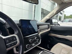 Used 2022  Ford Expedition Max Limited 4x4 at Drive Now Westlake near Westlake&comma; OH