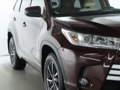 Used 2018 Toyota Highlander V6 AWD (Natl) at Drive Now Westlake near Westlake, OH