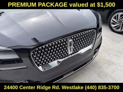Used 2023  Lincoln Aviator Standard AWD at DriveNow Mayfield near Mayfield Heights&comma; OH