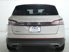 Used 2021  Lincoln Nautilus Reserve FWD at DriveNow Mayfield near Mayfield Heights&comma; OH