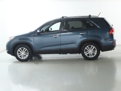 Used 2015  Kia Sorento 4d SUV FWD LX at Drive Now Westlake near Westlake&comma; OH