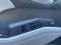 Used 2023 Toyota Highlander L AWD at Drive Now Westlake near Westlake, OH