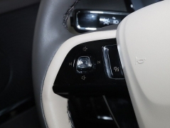 Used 2024  Lincoln Corsair Premiere AWD at DriveNow Mayfield near Mayfield Heights&comma; OH