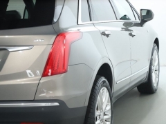 Used 2019 Cadillac XT5 4d SUV AWD Premium Luxury at Drive Now Westlake near Westlake, OH
