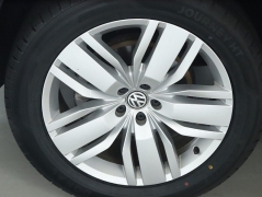 Used 2019  Volkswagen Atlas 4d SUV 3&period;6L SEL 4motion at DriveNow Mayfield near Mayfield Heights&comma; OH