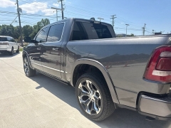 Used 2022  Ram 1500 4WD Limited Crew Cab 5'7" Box at Drive Now Westlake near Westlake&comma; OH