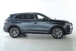 Used 2022 Lincoln Nautilus Reserve AWD at DriveNow Mayfield near Mayfield Heights, OH