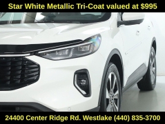 Used 2023  Ford Escape Hybrid Platinum AWD at Drive Now Westlake near Westlake&comma; OH