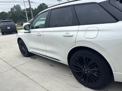 Used 2024  Lincoln Corsair Reserve AWD at DriveNow Mayfield near Mayfield Heights&comma; OH