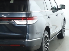 Used 2024  Lincoln Navigator Reserve 4x4 at DriveNow Mayfield near Mayfield Heights&comma; OH
