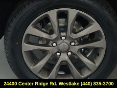 Used 2016  Jeep Grand Cherokee 4WD 4dr Limited 75th Anniversary at Drive Now Westlake near Westlake&comma; OH