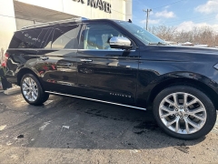 Used 2019  Ford Expedition Max 4d SUV 4WD Platinum at DriveNow Mayfield near Mayfield Heights, OH