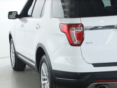 Used 2018  Ford Explorer XLT 4WD at DriveNow Mayfield near Mayfield Heights&comma; OH