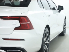 Used 2022  Volvo S60 Recharge T8 eAWD PHEV at Drive Now Westlake near Westlake&comma; OH