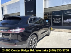Used 2019  Lincoln Nautilus Reserve FWD at DriveNow Mayfield near Mayfield Heights&comma; OH