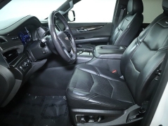 Used 2020  Cadillac Escalade 4d SUV 4WD Platinum at Drive Now Westlake near Westlake&comma; OH