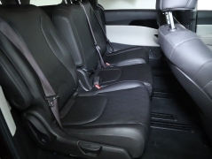 Used 2022  Kia Carnival EX FWD at Drive Now Westlake near Westlake&comma; OH