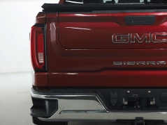 Used 2020  GMC Sierra 1500 4WD Crew Cab 147" SLT at DriveNow Mayfield near Mayfield Heights&comma; OH