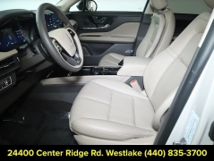 Used 2024  Lincoln Corsair Premiere FWD at Drive Now Westlake near Westlake&comma; OH