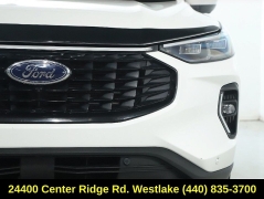 Used 2023  Ford Escape Hybrid Platinum AWD at Drive Now Westlake near Westlake&comma; OH