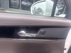 Used 2023  Lincoln Nautilus Standard FWD at DriveNow Mayfield near Mayfield Heights&comma; OH