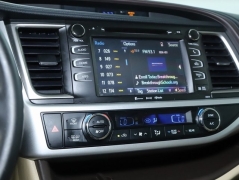 Used 2018 Toyota Highlander V6 AWD (Natl) at Drive Now Westlake near Westlake, OH