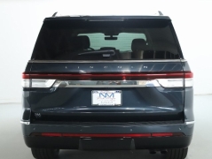 Used 2022  Lincoln Navigator Standard 4x4 at Drive Now Westlake near Westlake, OH