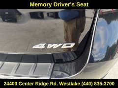 Used 2022  Ford Explorer Limited 4WD at Drive Now Westlake near Westlake&comma; OH
