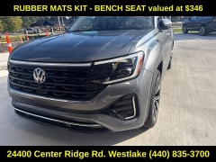 Used 2024  Volkswagen Atlas 2&period;0T SEL Premium R-Line 4MOTION at DriveNow Mayfield near Mayfield Heights&comma; OH