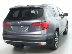 Used 2017  Honda Pilot 4d SUV AWD Elite at Drive Now Westlake near Westlake&comma; OH