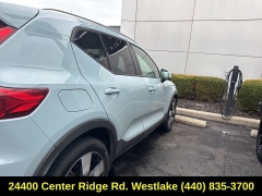Used 2019  Volvo XC40 4d SUV AWD T5 Momentum at DriveNow Mayfield near Mayfield Heights&comma; OH
