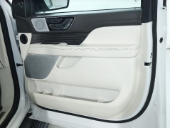 Used 2021  Lincoln Navigator Black Label 4x4 at DriveNow Mayfield near Mayfield Heights, OH