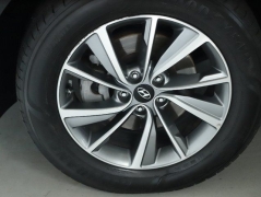 Used 2019  Hyundai Santa Fe SEL Plus 2.4L Auto FWD at DriveNow Mayfield near Mayfield Heights, OH