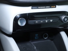 Used 2023  Ford Escape Hybrid Platinum AWD at Drive Now Westlake near Westlake&comma; OH