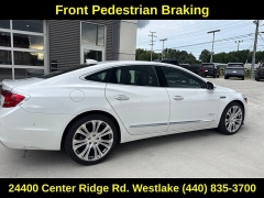 Used 2019  Buick LaCrosse 4d Sedan AWD Avenir at DriveNow Mayfield near Mayfield Heights&comma; OH