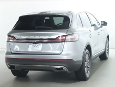 Used 2022  Lincoln Nautilus Standard AWD at DriveNow Mayfield near Mayfield Heights&comma; OH