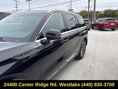 Used 2023  Lincoln Aviator Standard AWD at DriveNow Mayfield near Mayfield Heights&comma; OH
