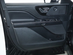 Used 2020  Lincoln Aviator Reserve AWD at Drive Now Westlake near Westlake&comma; OH