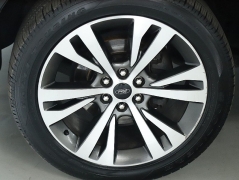 Used 2020  Ford Expedition Max 4d SUV 4WD Platinum at Drive Now Westlake near Westlake, OH