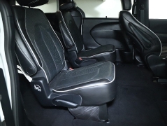 Used 2019  Chrysler Pacifica Limited FWD at DriveNow Mayfield near Mayfield Heights&comma; OH