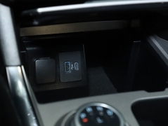 Used 2022  Ford Explorer Platinum 4WD at DriveNow Mayfield near Mayfield Heights&comma; OH