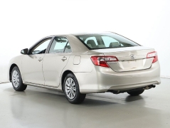 Used 2014  Toyota Camry 4dr Sdn I4 Auto LE &lpar;Natl&rpar; at DriveNow Mayfield near Mayfield Heights&comma; OH