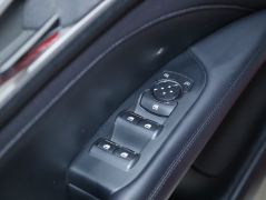 Used 2018 Lincoln MKZ 4d Sedan FWD Premiere at Drive Now Westlake near Westlake, OH