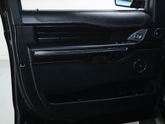 Used 2020  Ford Expedition Max 4d SUV 4WD Platinum at Drive Now Westlake near Westlake, OH