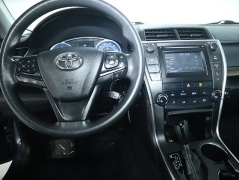 Used 2017  Toyota Camry Auto &lpar;Natl&rpar; at Drive Now Westlake near Westlake&comma; OH