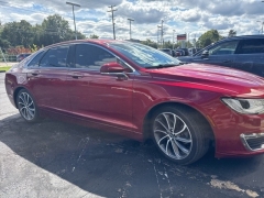 Used 2018 Lincoln MKZ 4d Sedan FWD Premiere at Drive Now Westlake near Westlake, OH