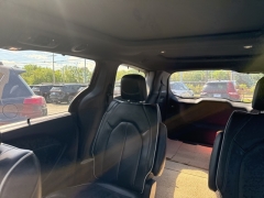 Used 2020 Chrysler Pacifica 4d Wagon Limited at DriveNow Mayfield near Mayfield Heights, OH
