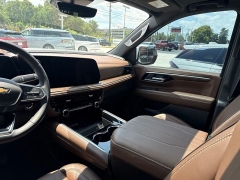Used 2025  Chevrolet Tahoe 4WD 4dr High Country at Drive Now Westlake near Westlake&comma; OH