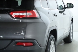 Used 2017 Jeep Cherokee 4d SUV 4WD Latitude I4 at DriveNow Mayfield near Mayfield Heights, OH